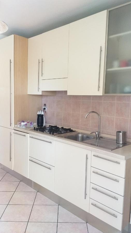 Fiori E Farfalle Apartment Капрарола Екстериор снимка